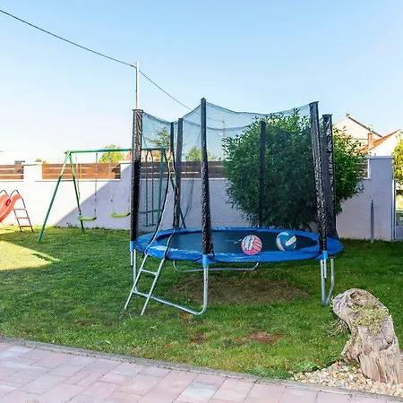 Toni With Private Pool Near Zadar *