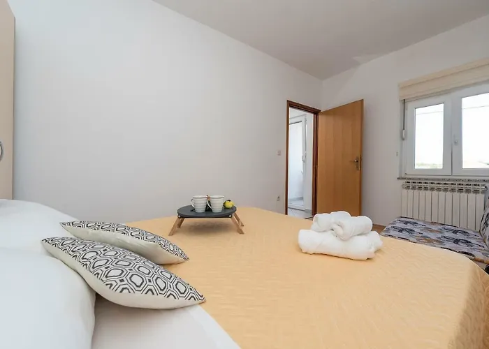 Toni By Adriaticluxuryvillas Murvica (Policnik)