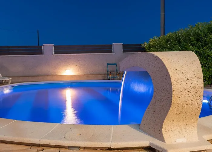 Toni By Adriaticluxuryvillas וילה *