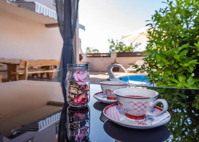 Toni By Adriaticluxuryvillas Murvica (Policnik)
