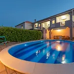 فيلة Toni By Adriaticluxuryvillas