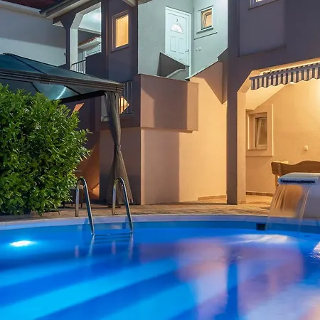 Toni By Adriaticluxuryvillas *